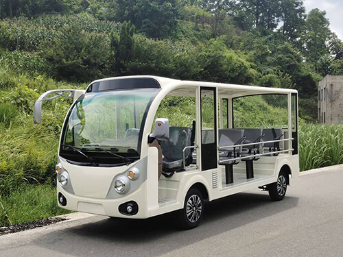 奔驰有没有电动观光车_奔驰梅赛德斯电动车389公里能跑多久